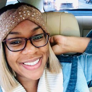 Meet your Posher, Shellie